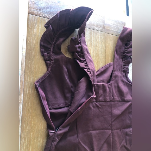 NWOT- Vici- Total Sweetheart Body con Dress- Wine Red (Size Small) - Picture 6 of 11